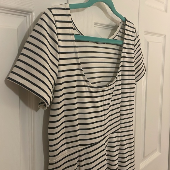 Banana Republic Striped Bodycon Dress - Picture 4 of 9